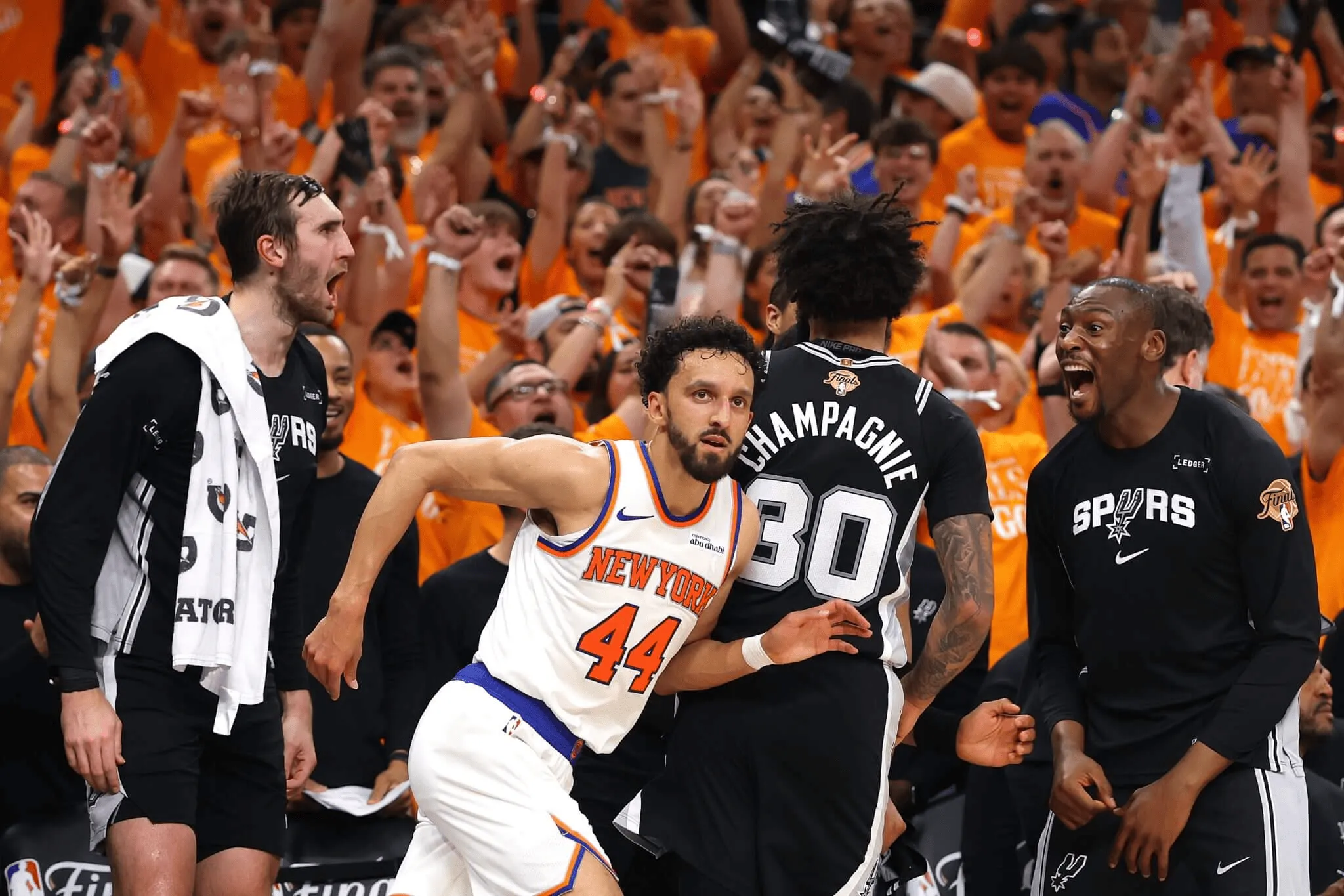 开云-TA：若NBA总决赛打到G6将会与世界杯撞期，纽约交通面临考验
